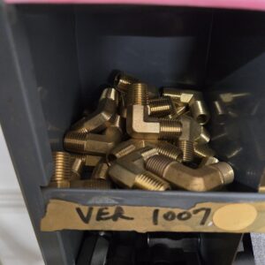 ELBOW MALE/MALE  1/4  90DEG